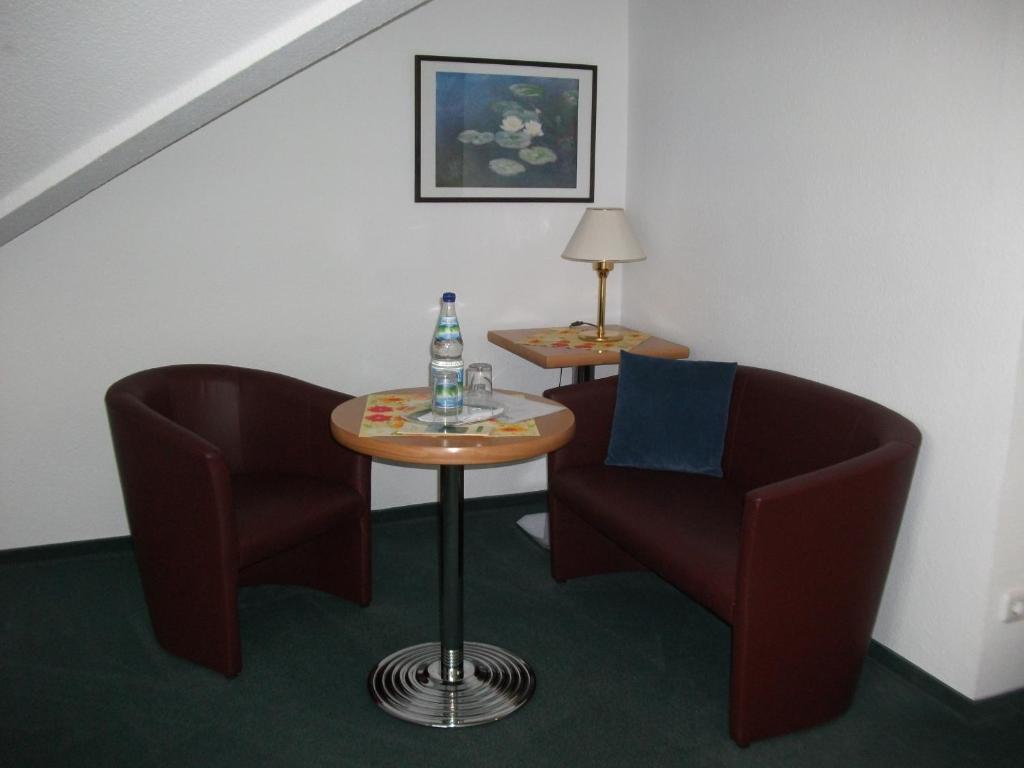 Hotel Am Wald -Garni- Elgersburg الغرفة الصورة