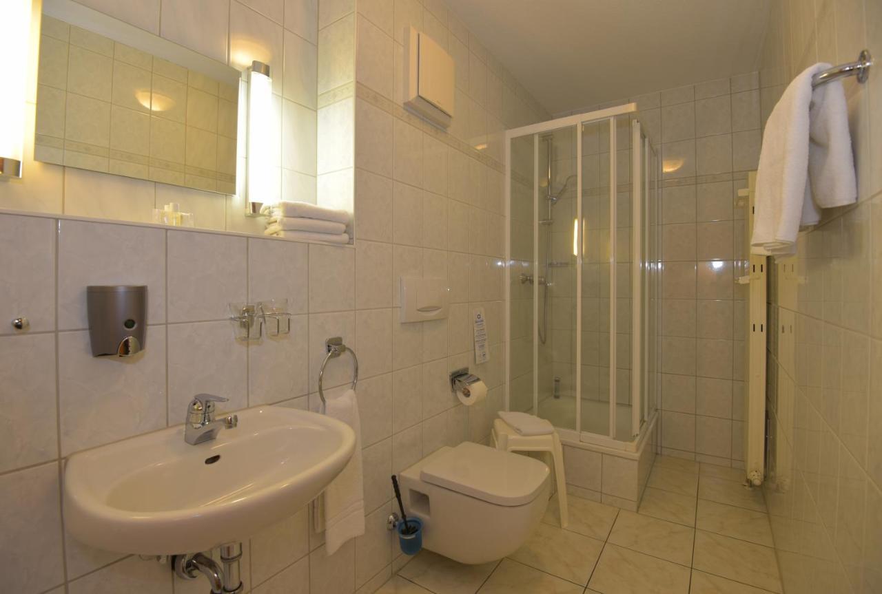 Hotel Am Wald -Garni- Elgersburg المظهر الخارجي الصورة