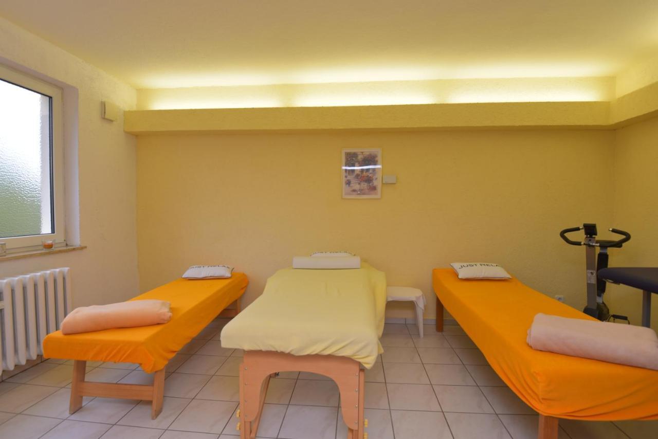 Hotel Am Wald -Garni- Elgersburg المظهر الخارجي الصورة