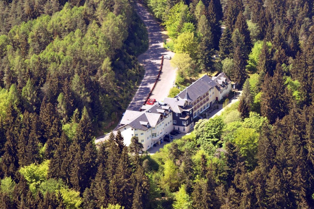Hotel Am Wald -Garni- Elgersburg المظهر الخارجي الصورة